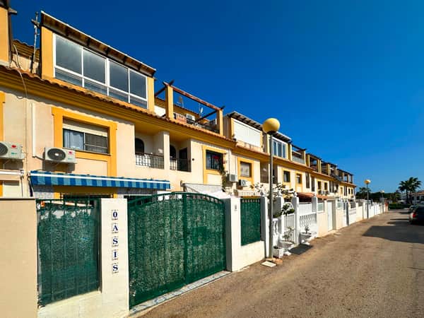 Villa met 3 slaapkamers in Orihuela Costa