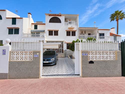 Townhouse with 5 Bedrooms in Torrevieja — foto 1