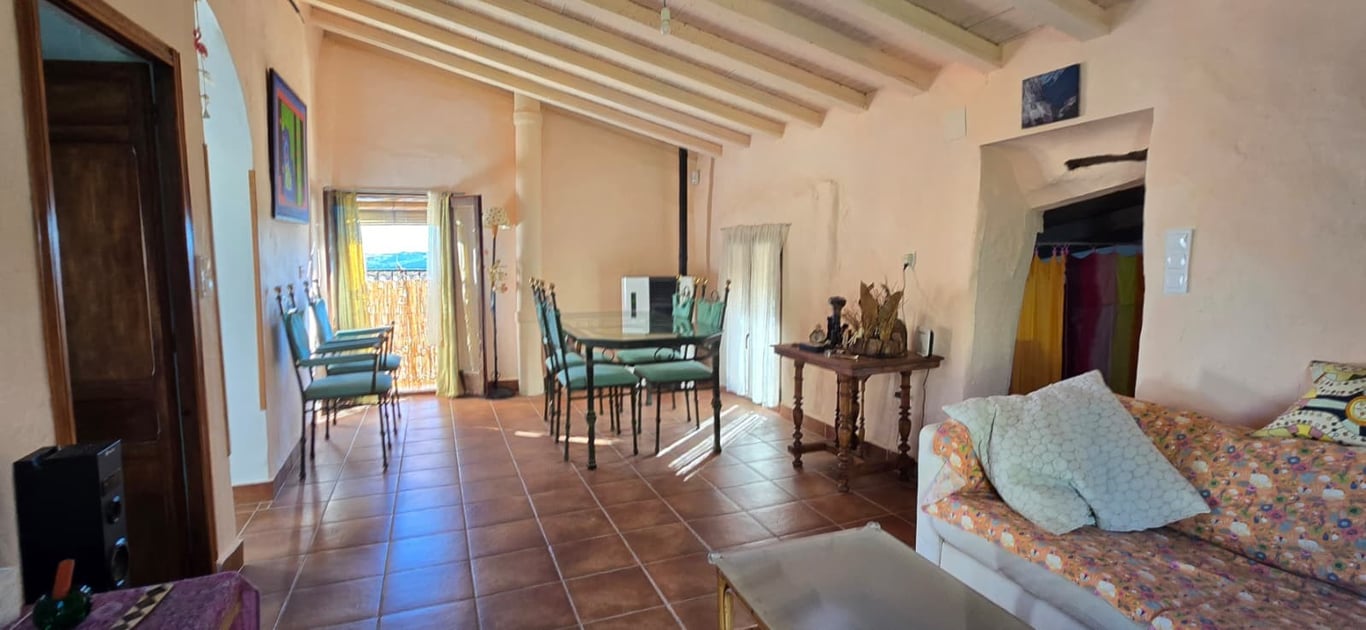 Property #RH21229 - 20