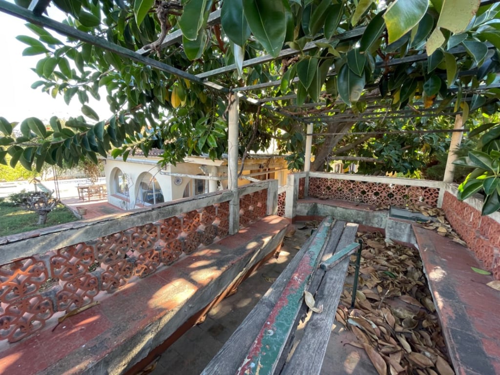 Denia. Chalet en buena área para reformar en venta - 50