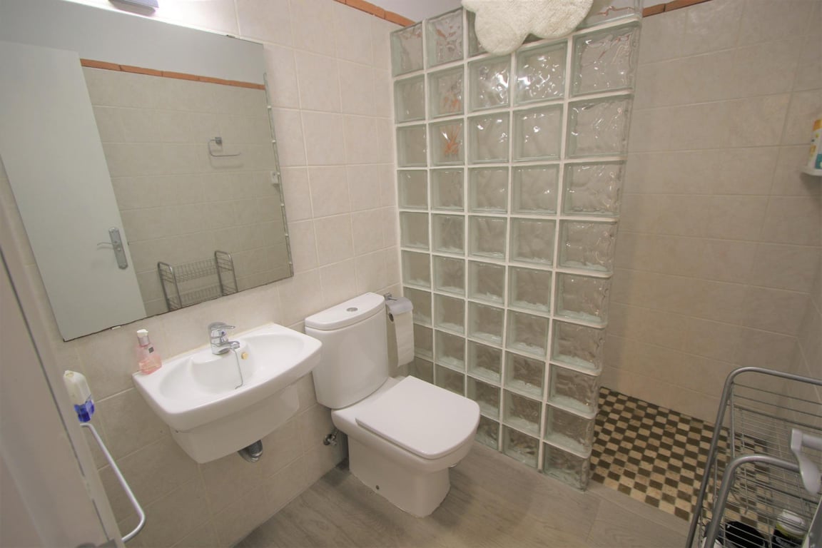 Property #RH20593 - 36