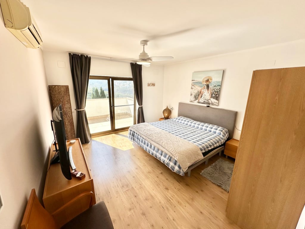 Tu oasis en Monte Pego: chalet con gran parcela, piscina y total privacidad - 36