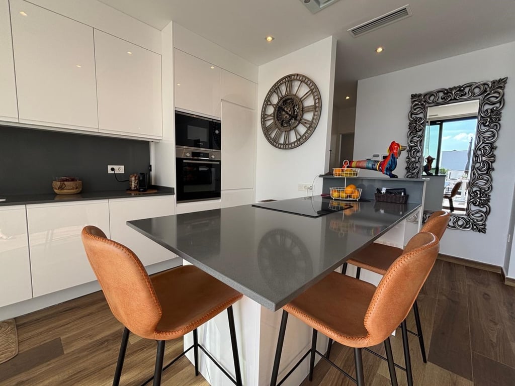 Property #RH20364 - 4