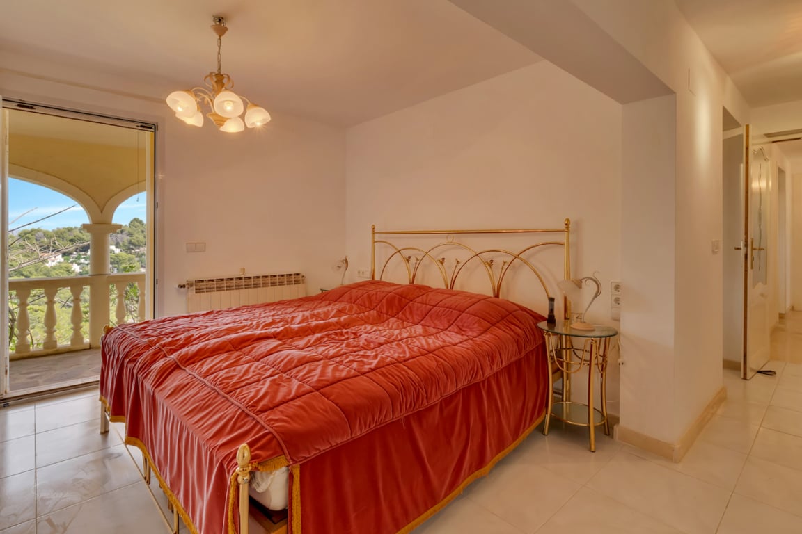 VILLA UBICADA EN UNA TRANQUILA ZONA CON INCREIBLES VISTAS PANORAMICAS - 16