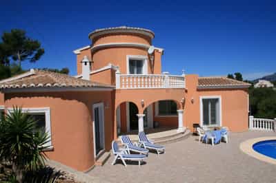 Property R4680211 1