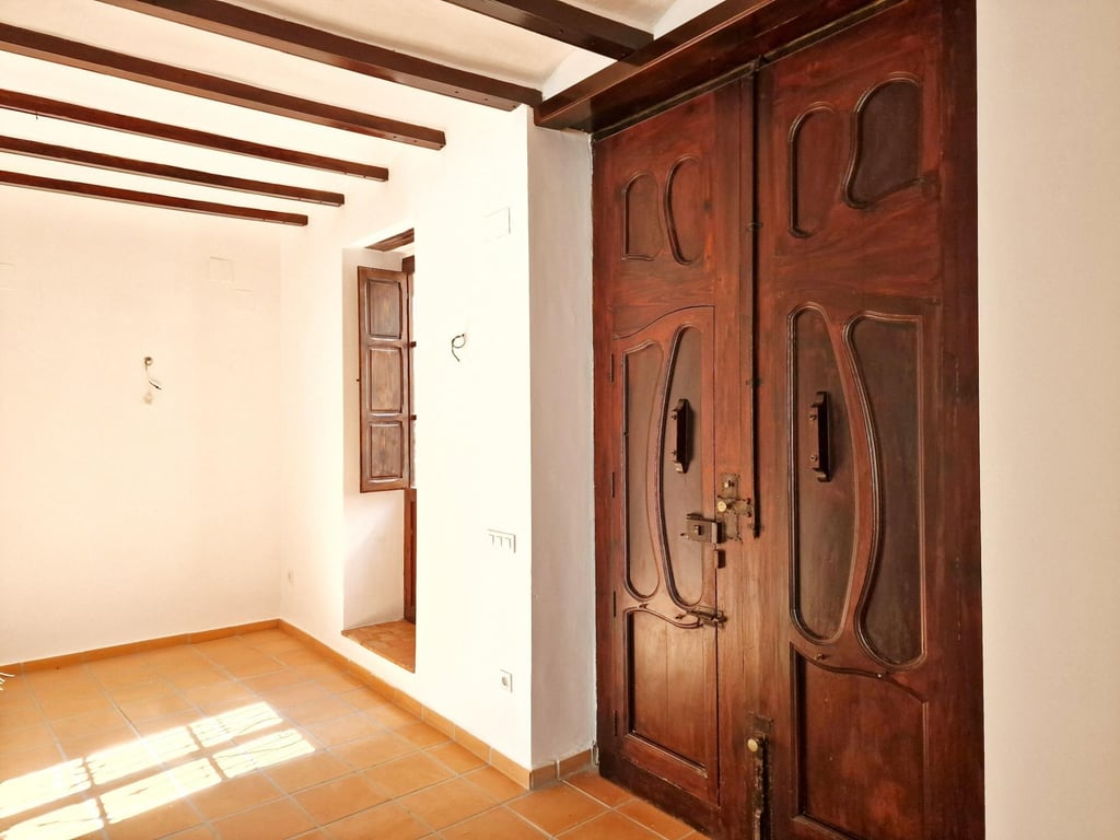 Casa de pueblo de estilo mediterráneo cerca del mar - 7