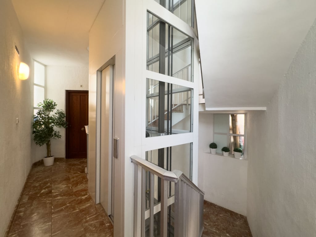 Apartamento en venta de 3 habitaciones con piscina en Denia - 26