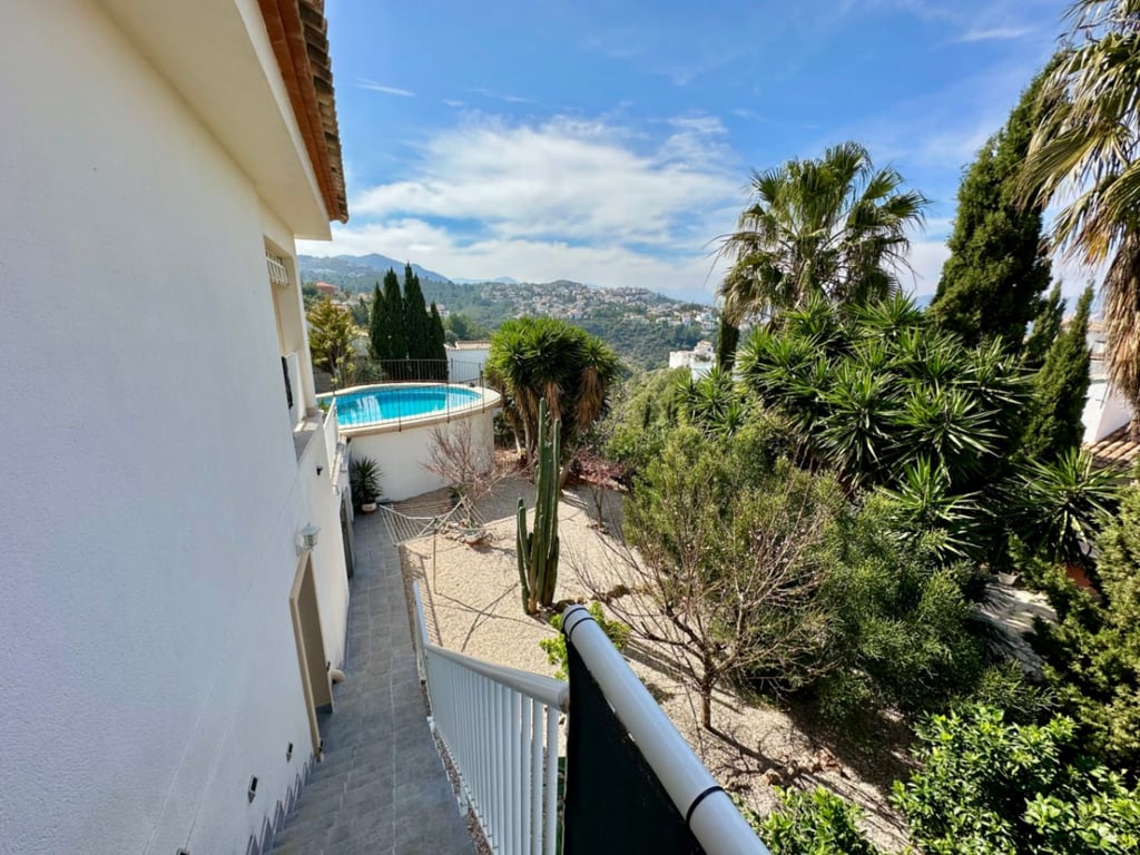 Tu oasis en Monte Pego: chalet con gran parcela, piscina y total privacidad - 42