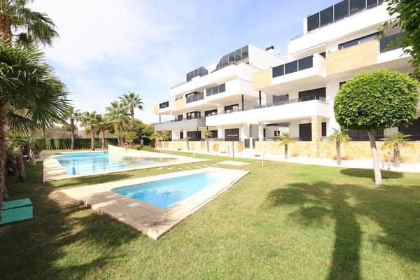 Appartement met 2 slaapkamers in Orihuela Costa