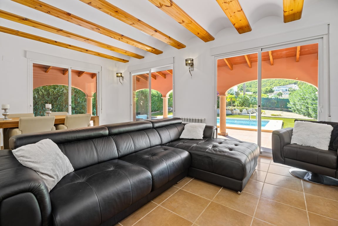 Property #RH20679 - 14