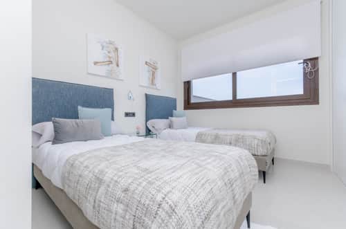 Nieuwbouwbungalow met groot terras in Los Balcones, Torrevieja — foto 14
