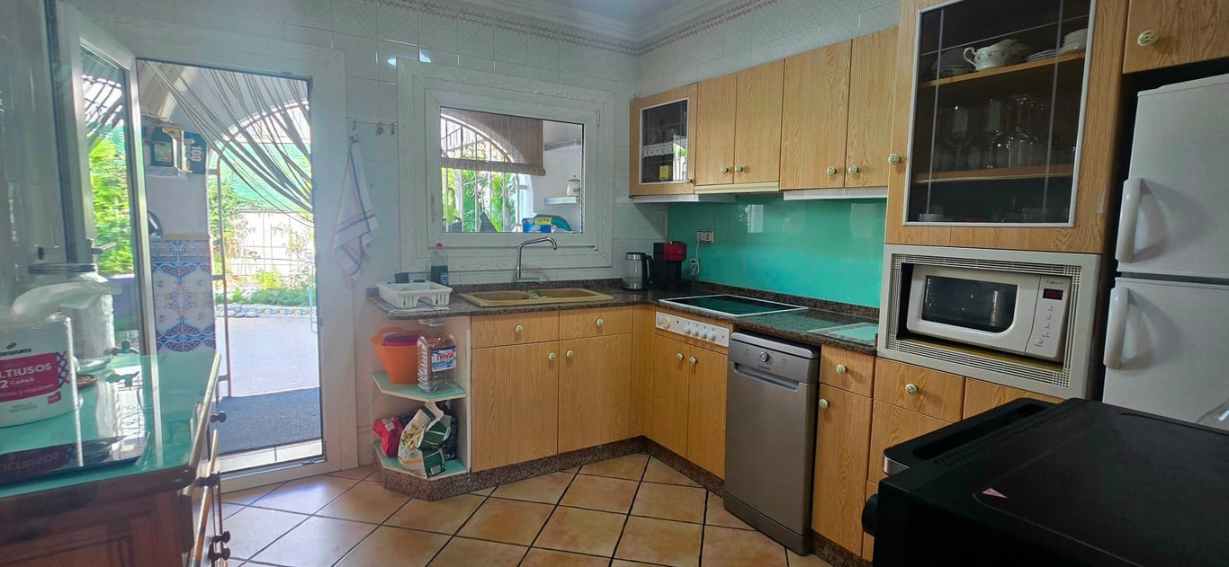 Property #RH21330 - 12