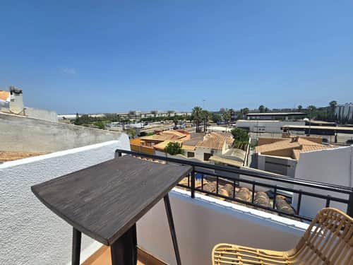 Gezellig geschakeld huis met terrassen en solarium in Los Balcones — foto 42