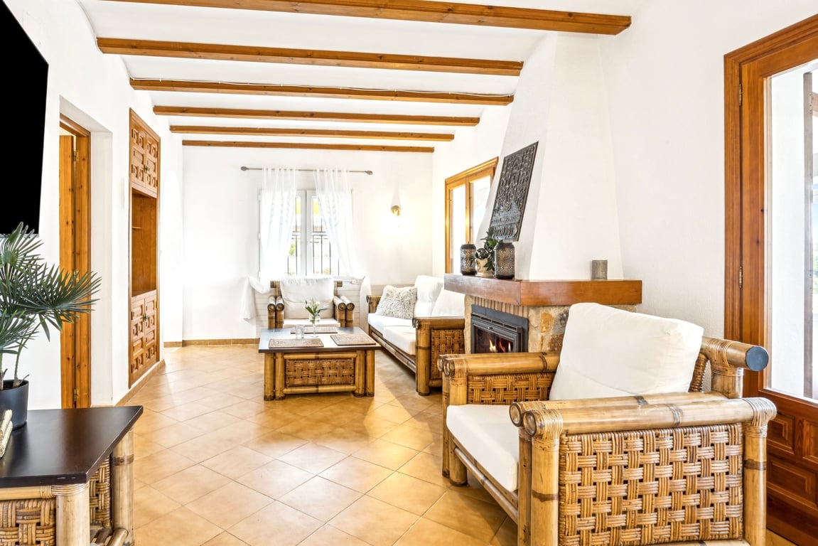4-bed Villa in Dénia photo 12
