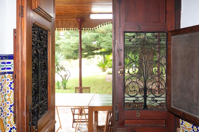 Venta Parcela urbana y Chalet - 11