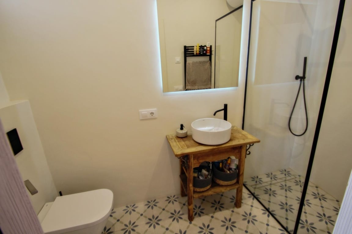 Apartamento con vistas al mar y ubicación privilegiada en Moraira - 10