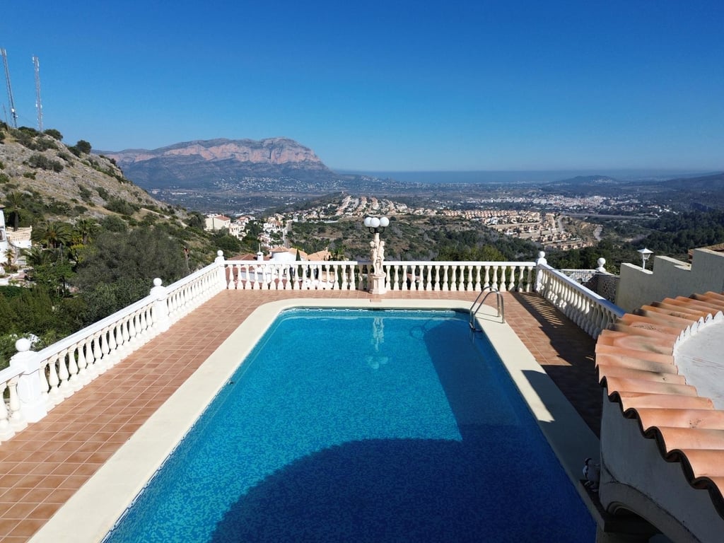 Villa espaciosa en Monte Pedreguer, Alicante - 6