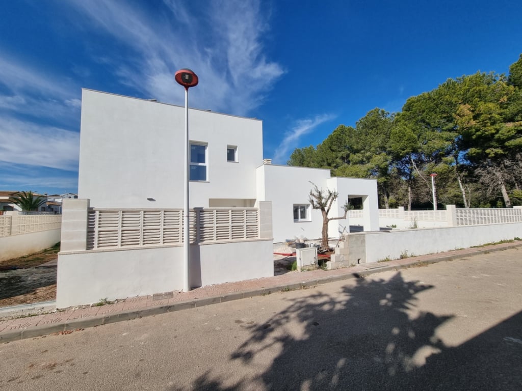 Casa adosada en venta en Els Poblets