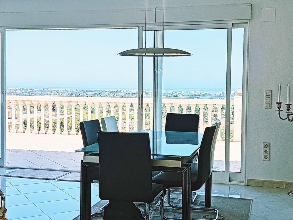 Meravellosa vila amb vistes panoràmiques al mar i a tota la costa de la Costa Blanca - 17