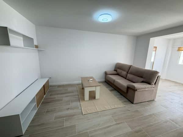 Rijwoning met 2 slaapkamers in Torrevieja