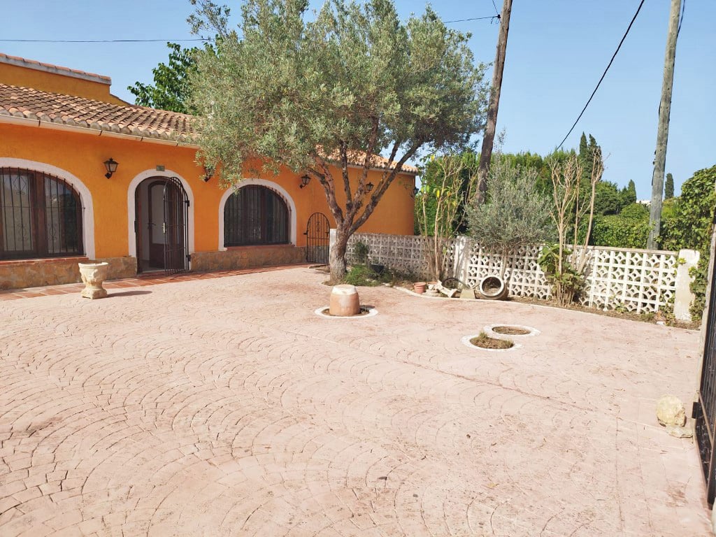 Property #RH20782 - 3