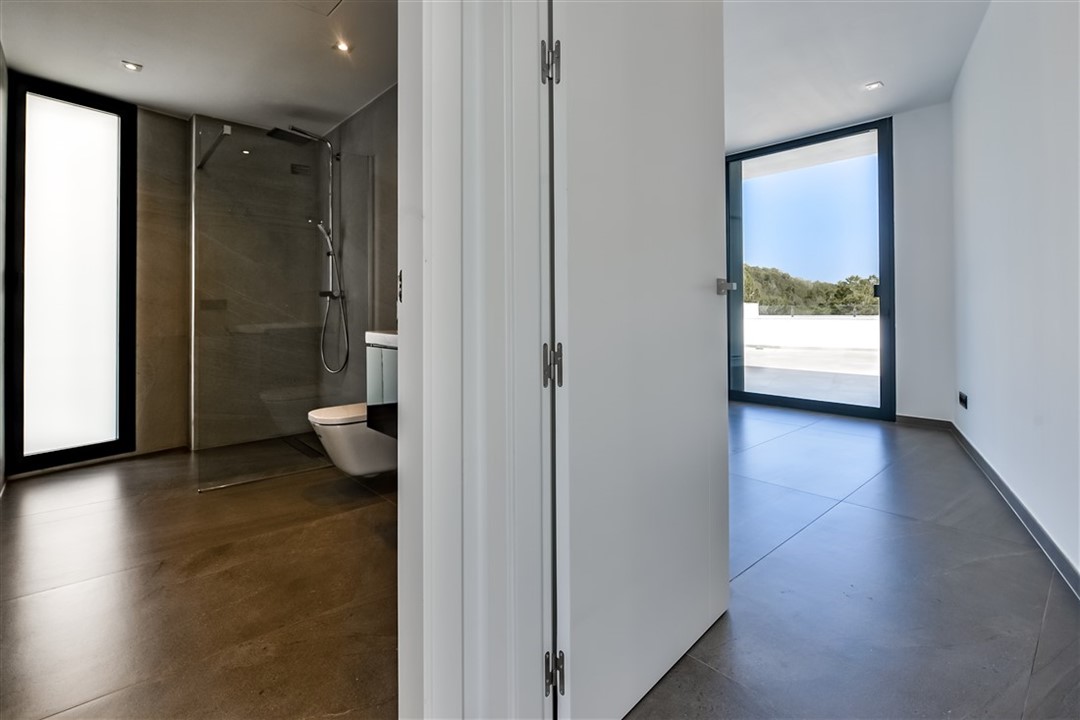 Property #RH20903 - 23