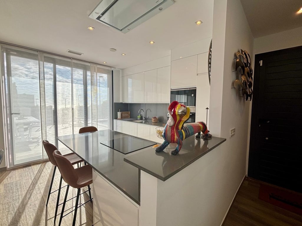 Property #RH20364 - 12