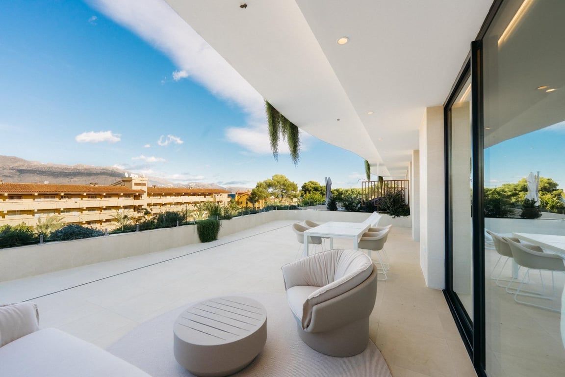 Property #RH21336 - 32