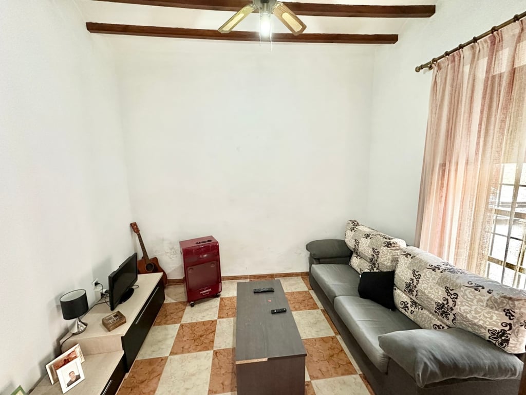 Casa de poble d'estil tradicional a Pego - 4