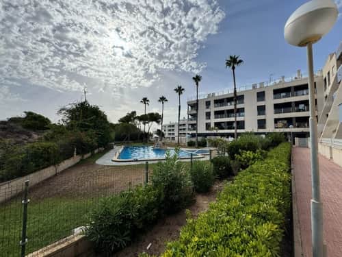 Gelijkvloers appartement met 3 slaapkamers, terras en gemeenschappelijk zwembad in La Mata — foto 18