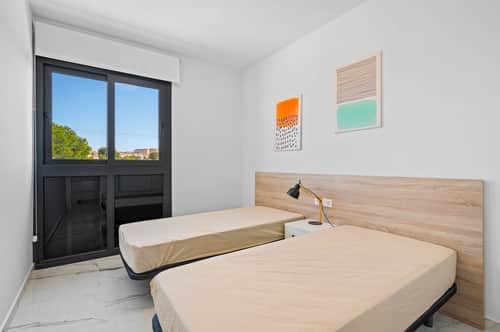 Gemeubileerd hoekappartement met 2 slaapkamers en groot terras in Villamartín — foto 16