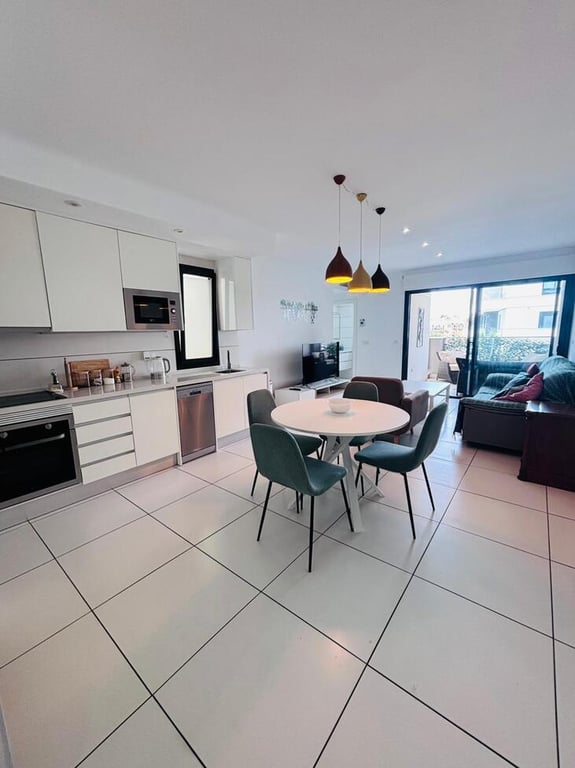 Property #RH21345 - 3