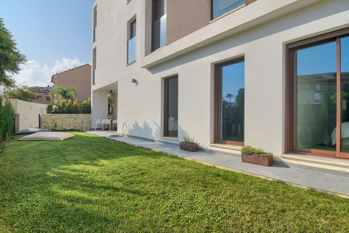 Property #RH20994 - 2