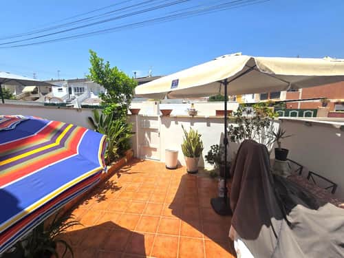 Gezellig geschakeld huis met terrassen en solarium in Los Balcones — foto 17