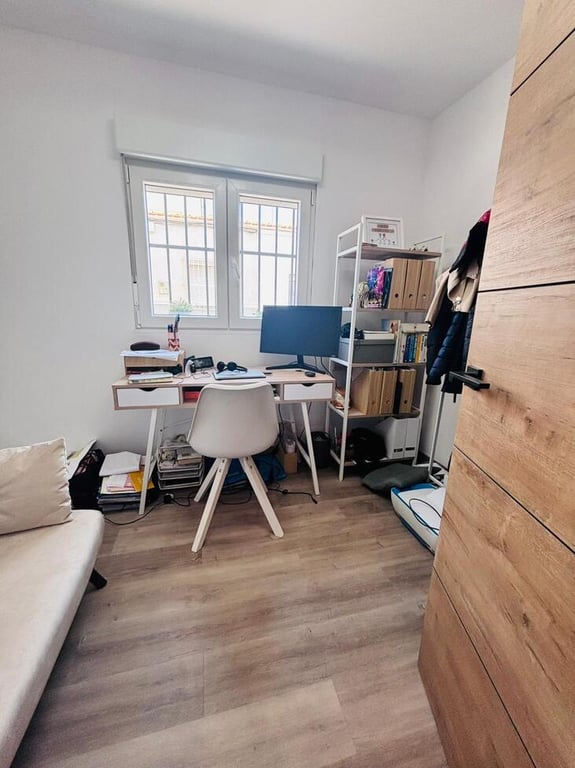 Property #RH21331 - 32