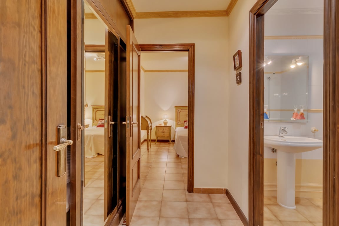 Villa a la venta con impresionantes vistas al mar - 19