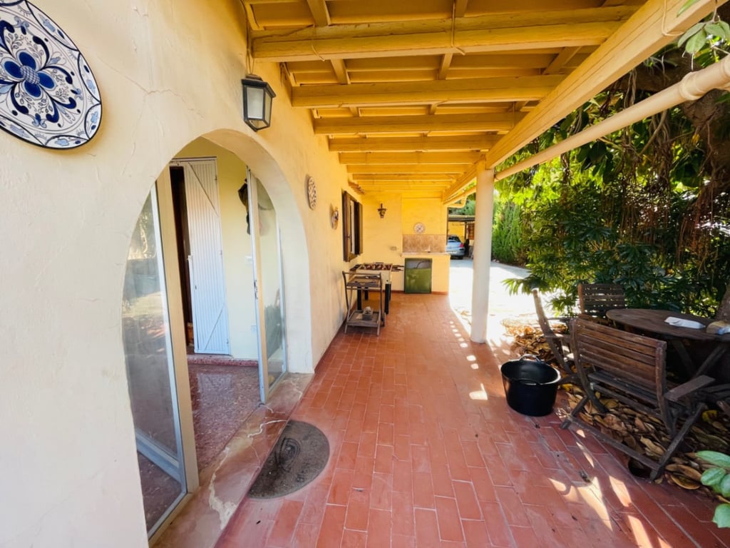 Denia. Chalet en buena área para reformar en venta - 13
