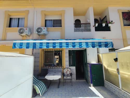 Rijwoning met 3 slaapkamers in La Zenia — foto 36
