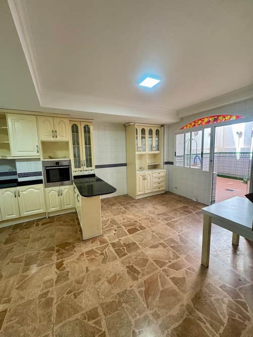 Appartement met 5 slaapkamers in Torrevieja — foto 6