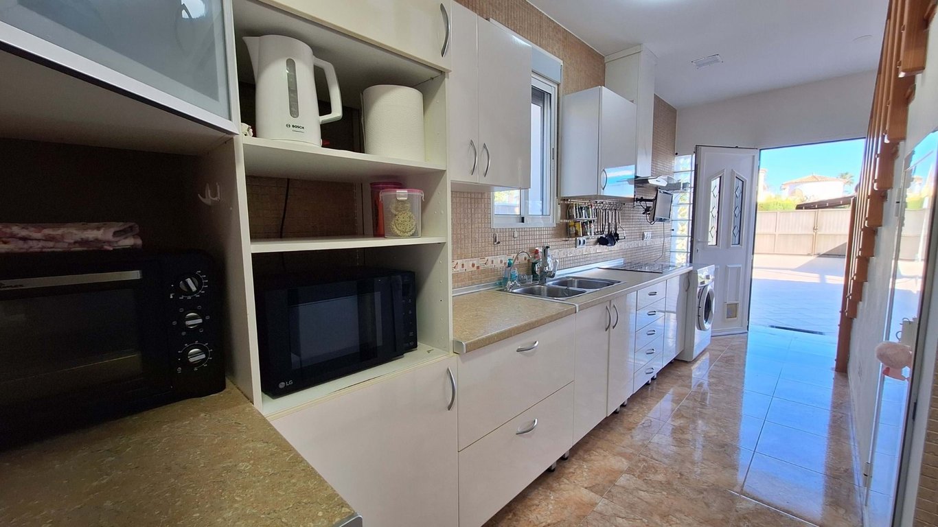 Property #RH21281 - 9