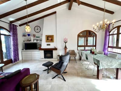 Property #TSR3052C - Image 4