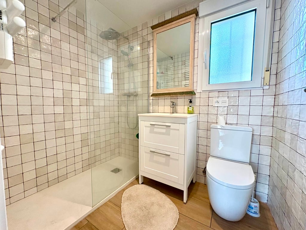 Property #RH20300 - 16