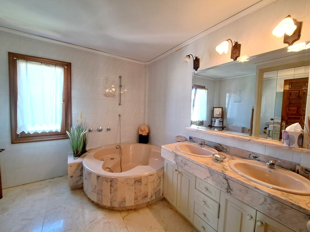 Ático con gran terraza y piscina para comprar en Dénia playa - 28