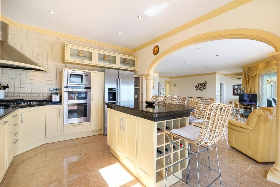 Villa Sapphire