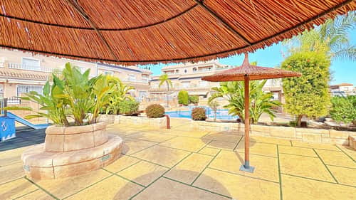 Rijwoning met 3 slaapkamers in Orihuela Costa — foto 42