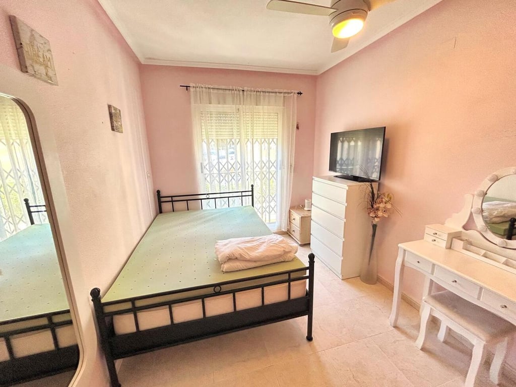 Property #RH20501 - 15