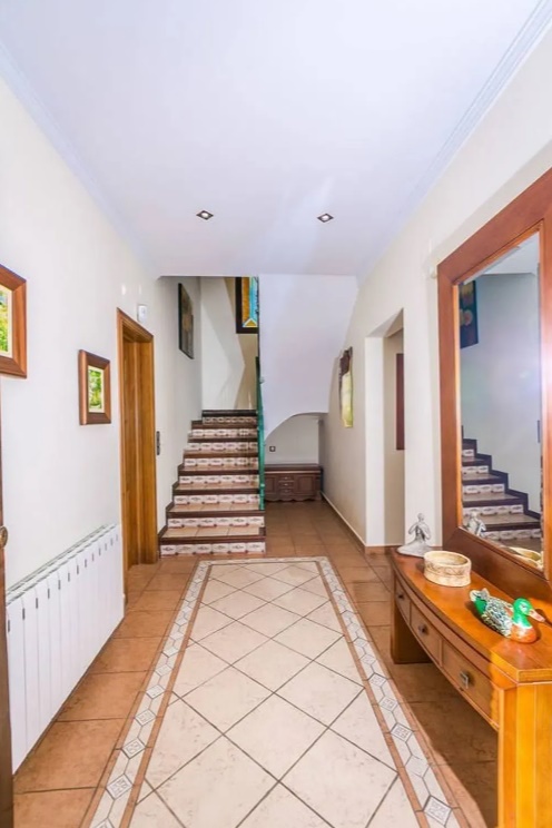 4-bed Villa in Teulada photo 13