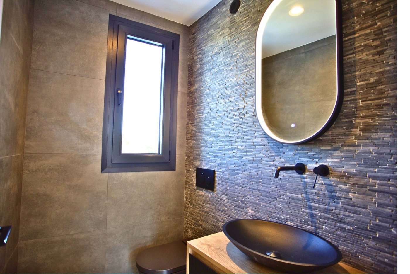 Villa Cascade — New 3-bedroom villa with panoramic Mediterranean Sea views
