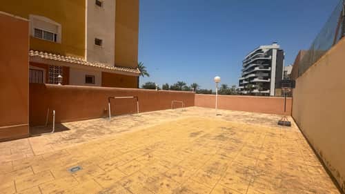 Appartement met 2 slaapkamers in Guardamar del Segura — foto 30