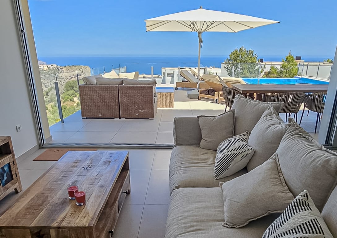 4-bed Villa in Benitachell / El Poble Nou de Benitatxell photo 2